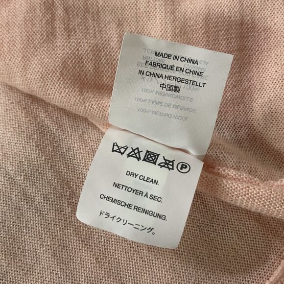 Drape this soft and warm merino wool Open Cardigan by J. Crew in baby pink - Picture 5 of 12